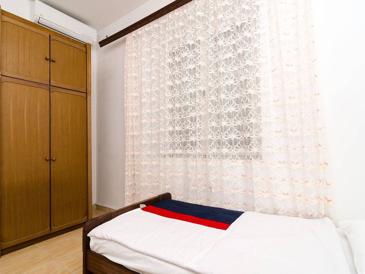 Ganze Wohnung, Guest House Kiko - Budget Twin Room -  No.1 in Pomena, Mljet