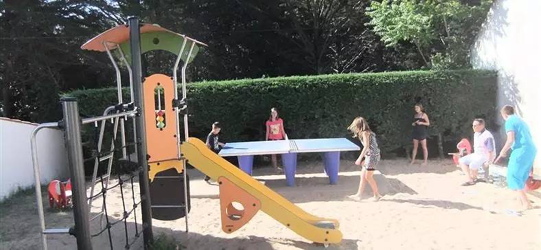 Camping pour 5 personnes, avec piscine à Notre-Dame-de-Monts - 3