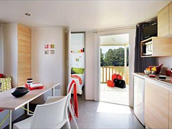 Camping pour 4 personnes, avec sauna ainsi que terrasse et piscine en Ille-et-Vilaine - 2