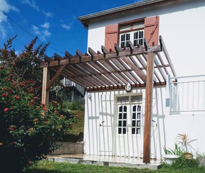 Gîte pour 4 personnes, avec jardin dans La Soufrière