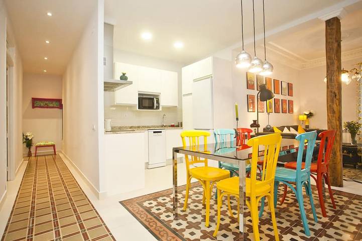 Holiday home for 6 people, with balcony in Madrid