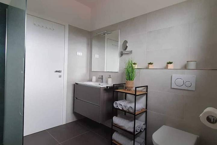 Ganze Wohnung, Wunderschönes 4* Apartment nahe am Meer! in Premantura, Südküste Istrien