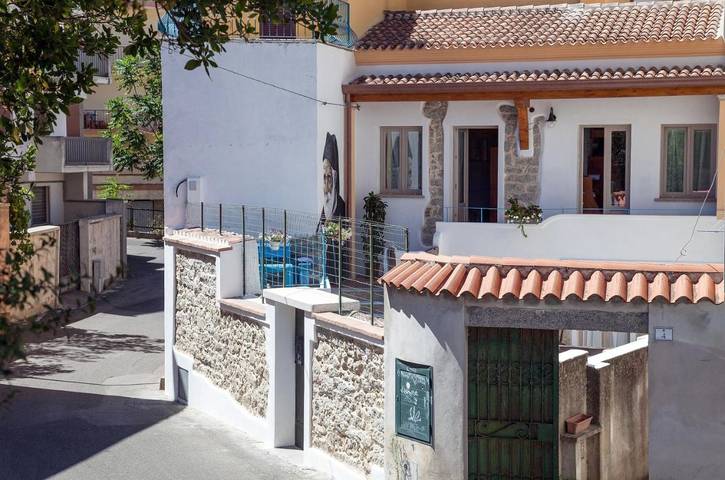 Chambre d’hôte pour 2 personnes, avec jardin à Nuoro - 2