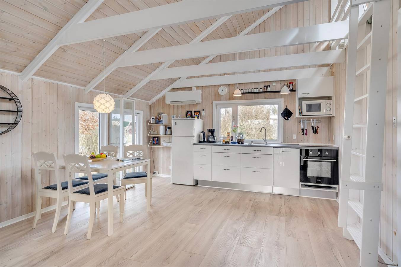 2 bedroom pet friendly home in Tarm in Skaven Strand, Ringkøbing Fjord