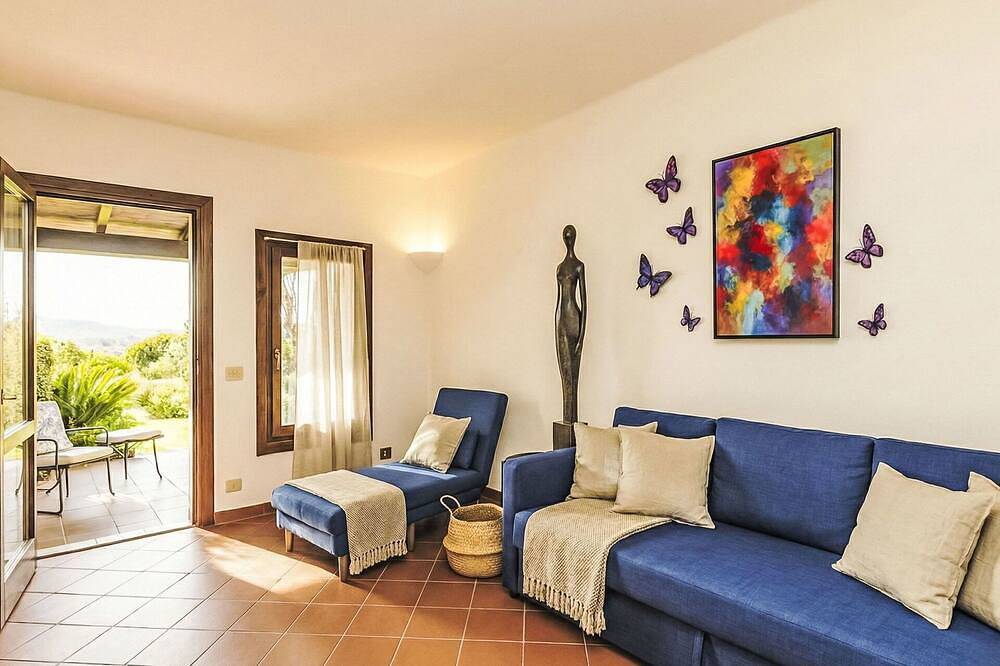 Appartamento intero, Incantevole appartamento per 3 ospiti con Tv e patio in Palau (Sardegna), Gallura