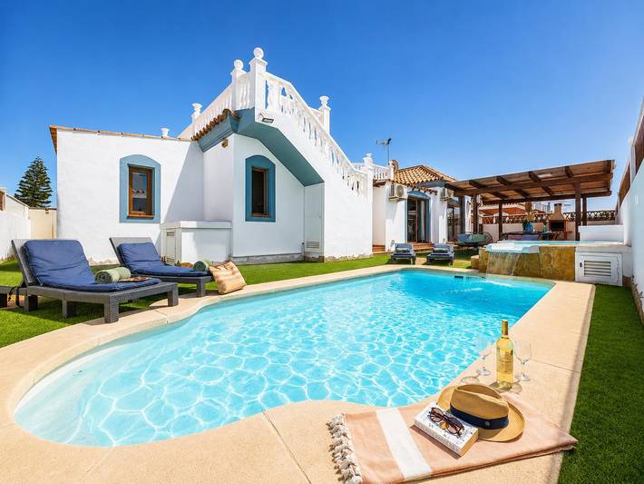 Villa voor 8 personen, met Terras en Tuin in Corralejo
