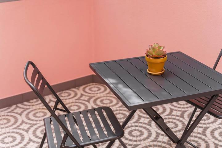 Geheel appartement, Vakantieappartement voor 2 personen met terras in Funchal (São Pedro), Madeira