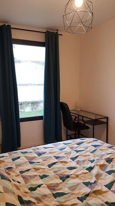 Gîte pour 2 personnes, avec jardin à Saint-Priest - 2