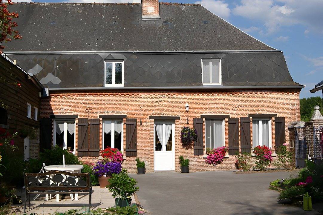 Gîte La Blonde, 9 personnes in Iviers, Aisne