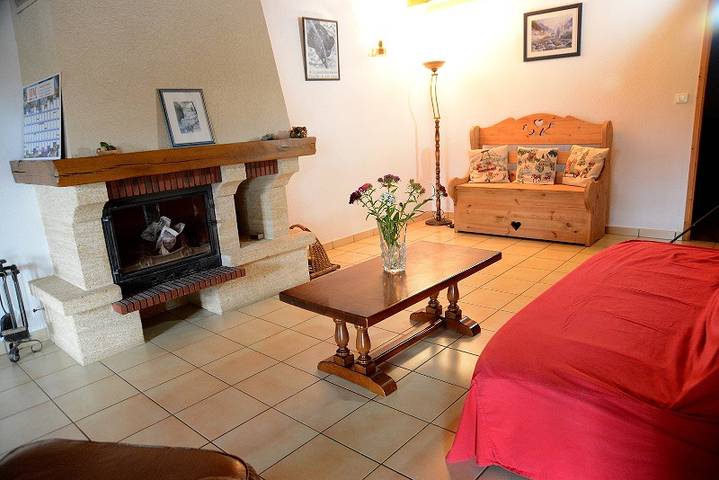 Gîte pour 6 personnes, avec terrasse, animaux acceptés