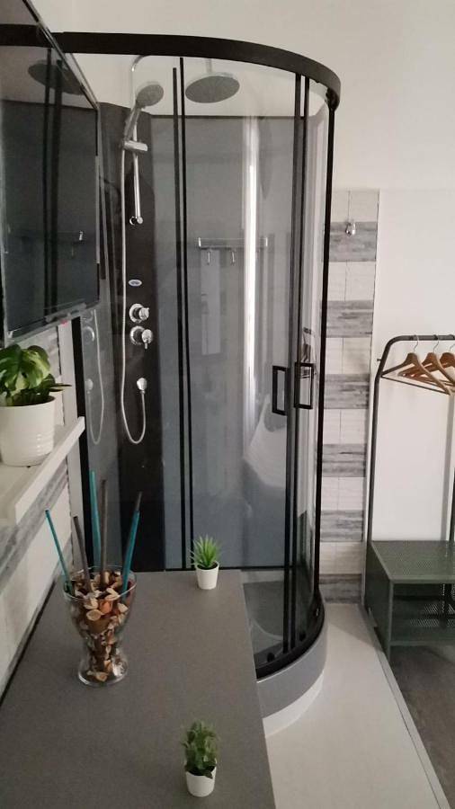 Deluxe Room with shared bathroom in Catania, Catania e dintorni