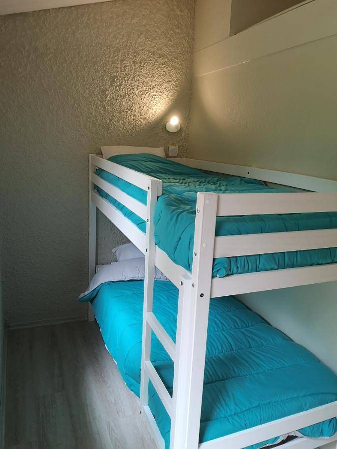 Parc de vacances pour 4 personnes, avec piscine ainsi que jardin et jacuzzi en Vendée - 3