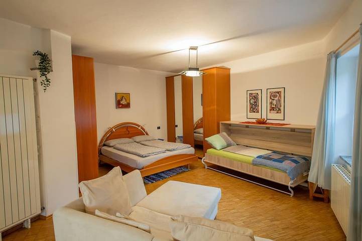 Ferienhaus für 4 Personen, mit Terrasse und Garten in Meran - 2