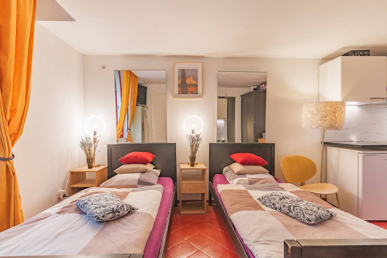 Ganzes Studio, Ferienwohnung 'Finsonius Studios 5 - Twin' mit gemeinsamer Terrasse, gemeinsamem Garten und Wi-Fi in Aix-en-Provence, Aix-en-Provence und Umgebung