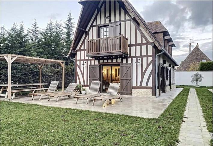 Chalet para 8 personas, con jardín, Se admiten mascotas - 1