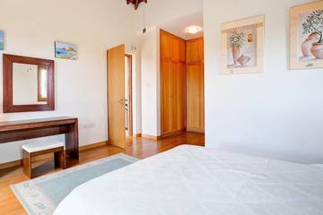 Villa for 4 People in Aphrodite Hills, South Cyprus, Photo 3