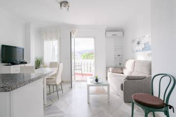 Vakantieappartement voor 4 Personen in Rio Chillar, Nerja, Afbeelding 3