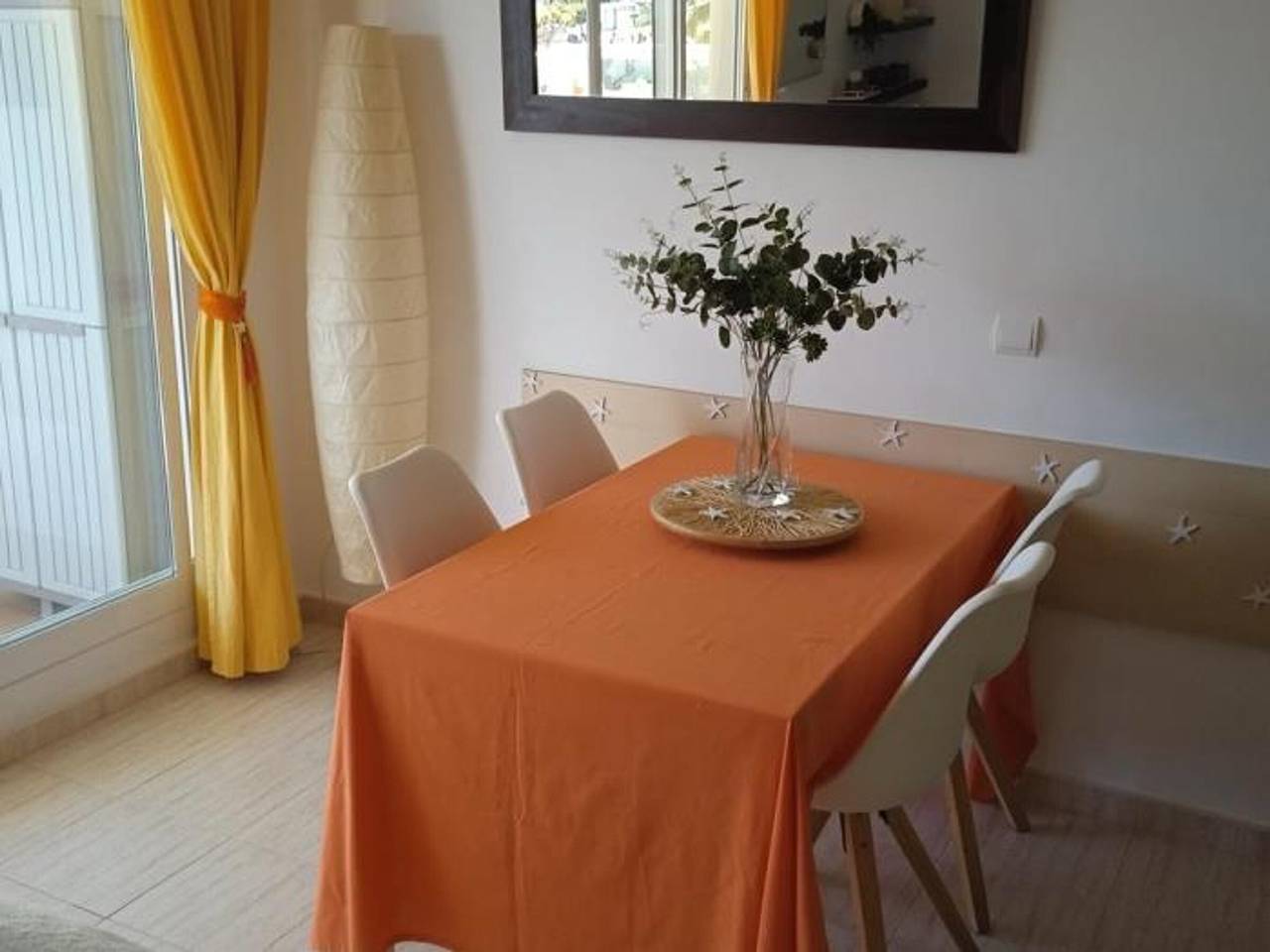 Apartamento inteiro, Apartamento de férias para 4 pessoas com piscina in El Verger, Costa Blanca