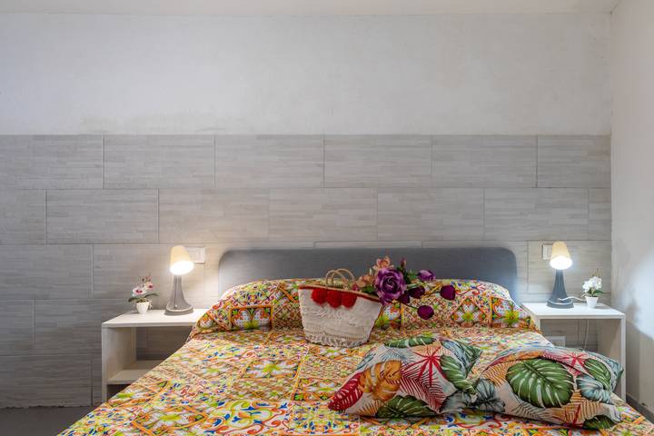 Apartamento entero, Apartamento 'Raggio Di Sole In Oasi Del Mare' con vistas al mar, Wi-Fi y aire acondicionado in Granelli, Pachino