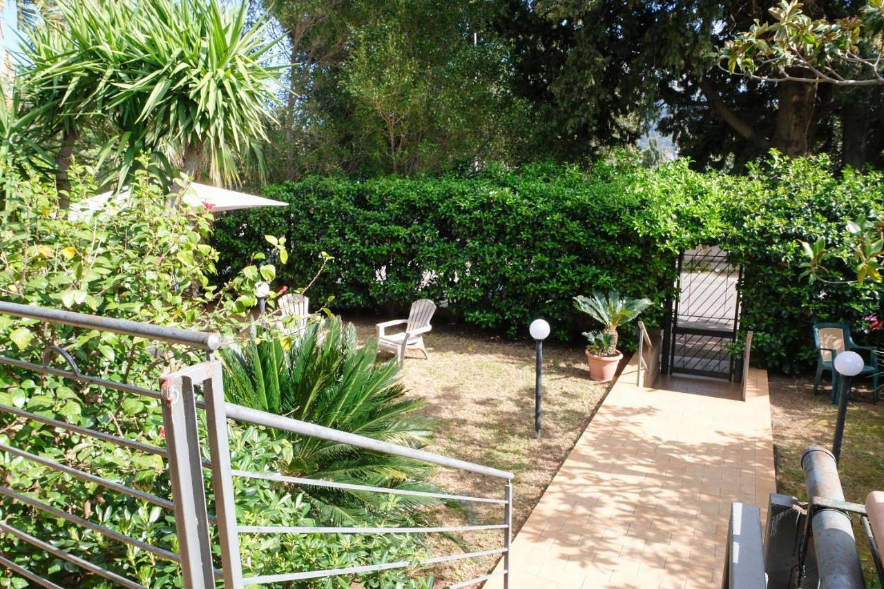Three-Bedroom House in Mondello, Palermo