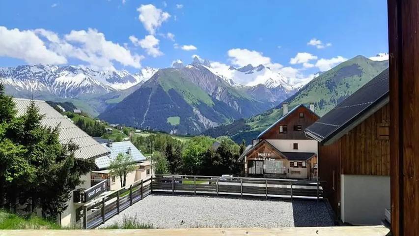Gîte pour 7 personnes, avec Balcon et Piscine à Saint-Jean-d'Arves