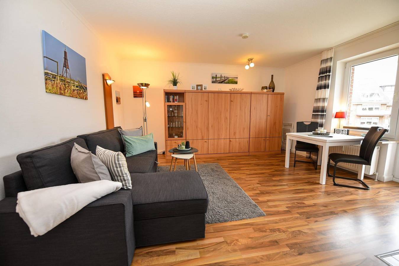 Ganze Wohnung, Geräumige 1 Zimmer Ferienwohnung in Strandnähe in Döse, Cuxhaven