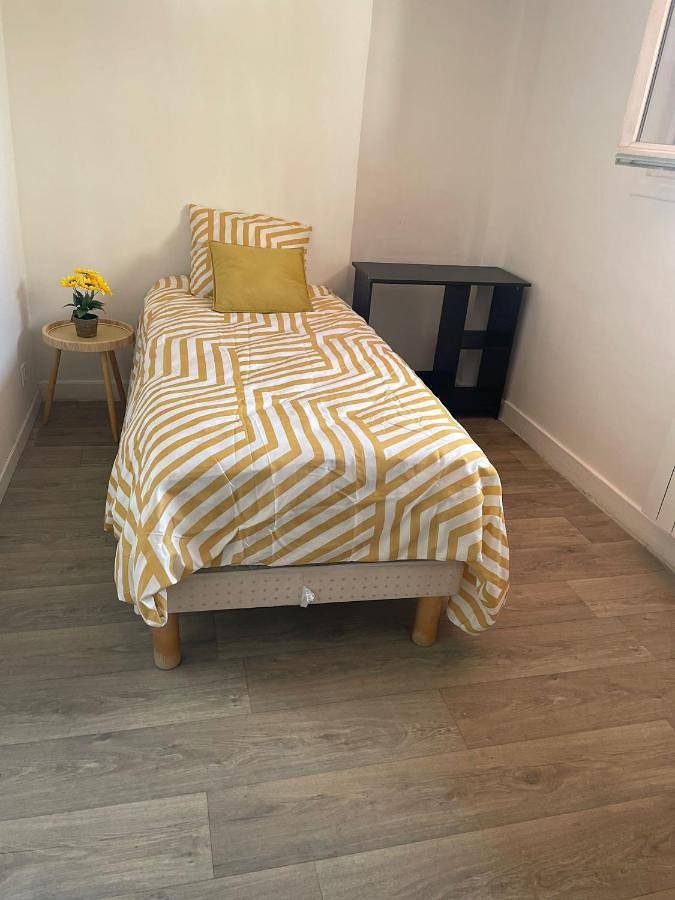 Gîte pour 2 personnes, avec jardin à Villeneuve-le-Roi - 3