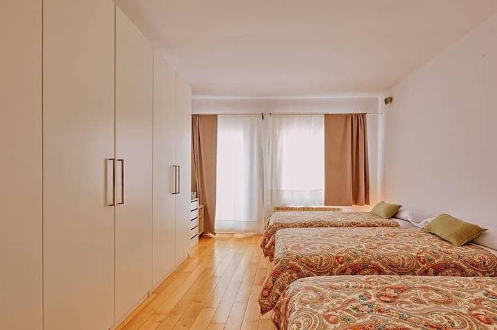 Town House next to Barcelona Center in Urbanizacion Montcabrer, Vilassar de Dalt