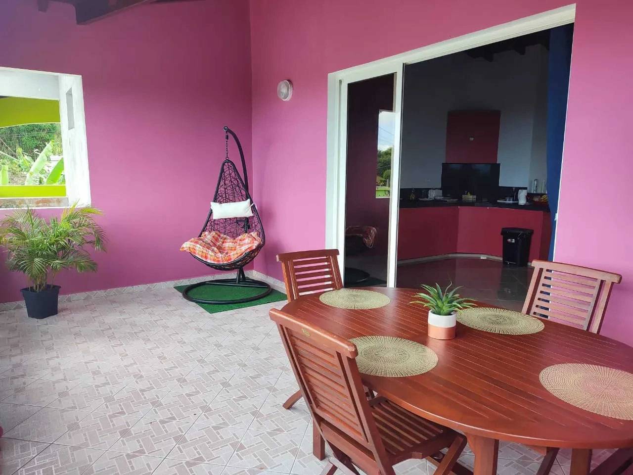 Appartement entier, Appartement avec vue mer à Capesterre-Belle-Eau in Capesterre-Belle-Eau, Guadeloupe