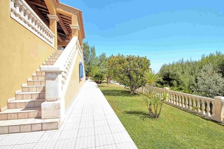 Chambre d’hôte pour 2 personnes, avec jardin ainsi que piscine et vue à Toulon - 3