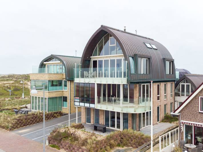 Bungalow voor 4 personen, met Terras en Tuin in Egmond aan Zee