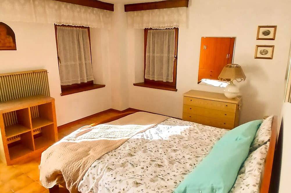 Entire apartment, Appartamento Fania - Auronzo di Cadore in Auronzo di Cadore, Sexten Dolomites