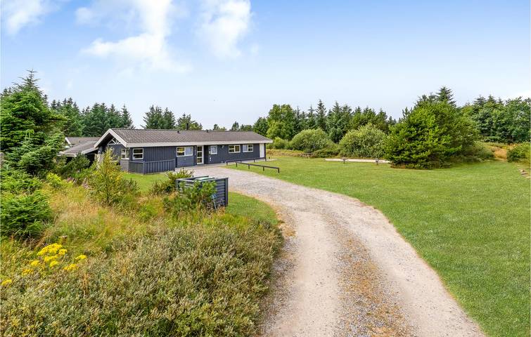 Ferienhaus für 12 Personen, mit Terrasse und Whirlpool sowie Sauna in Thorup Strand - 2