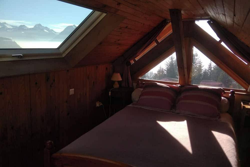 Le Fenil - Gîte vue panoramique au calme in Talloires-Montmin, Région d'Annecy