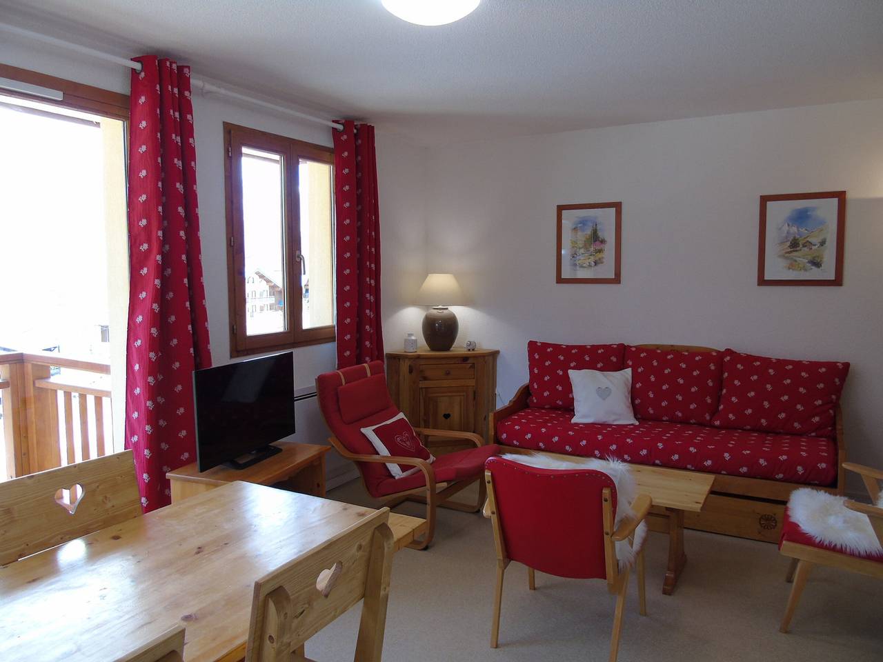 Apartamento entero, Acogedor apartamento 6 pers, 2 hab, balcón cerca de pistas in Valfréjus, Modane