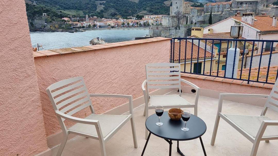 Les toits de Collioure in La Côte Vermeille, Colliure