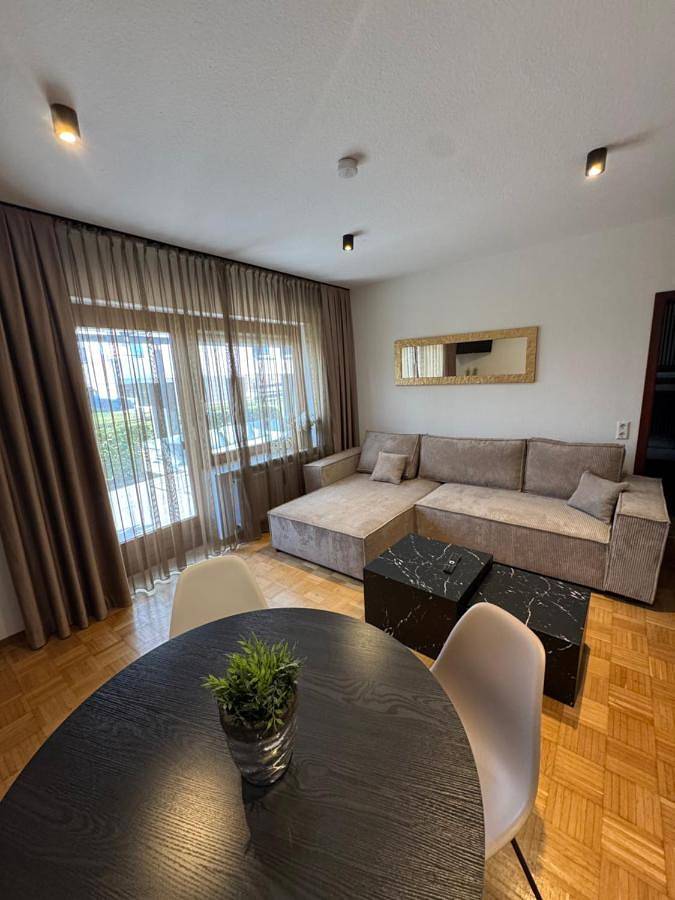 Hotel für 2 Personen, mit Balkon und Terrasse sowie Garten in Sindelfingen - 2
