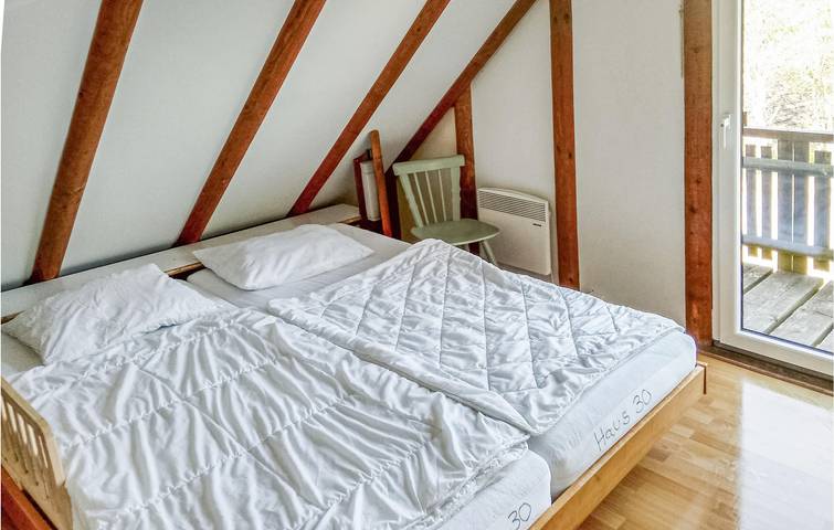 Ferienhaus für 6 Personen, mit Terrasse und Garten in Frankenau - 4