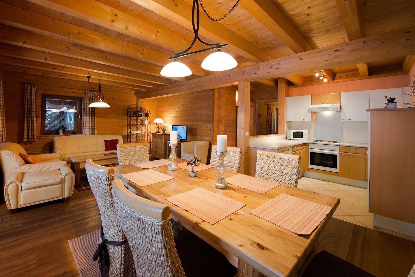 Gezellig Tirools houten huis in het vakantiedorp Wildschönau in Niederau, Wildschönau