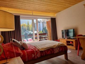 Gîte pour 2 personnes, avec vue et balcon dans Siviez