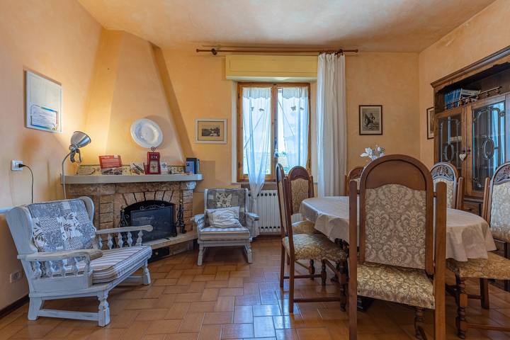 Appartamento intero, Appartamento 'Cottage Casa Luisa' con piscina privata, terrazza condivisa e Wi-Fi in San Giovanni d'Asso, Montalcino