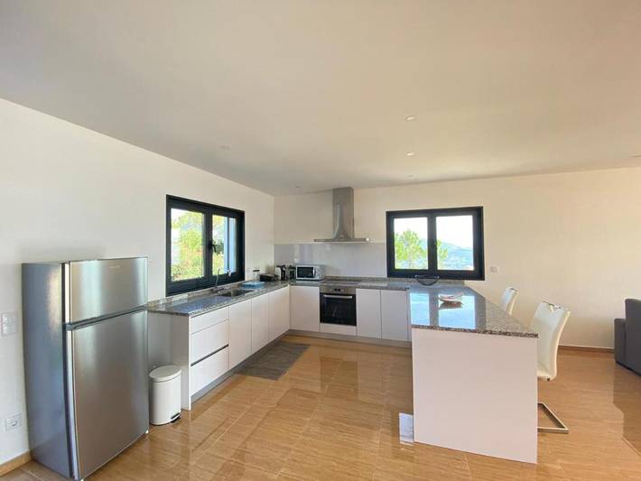 Location de vacances pour 10 personnes, avec piscine et terrasse ainsi que jardin et vue à Celorico de Basto - 3