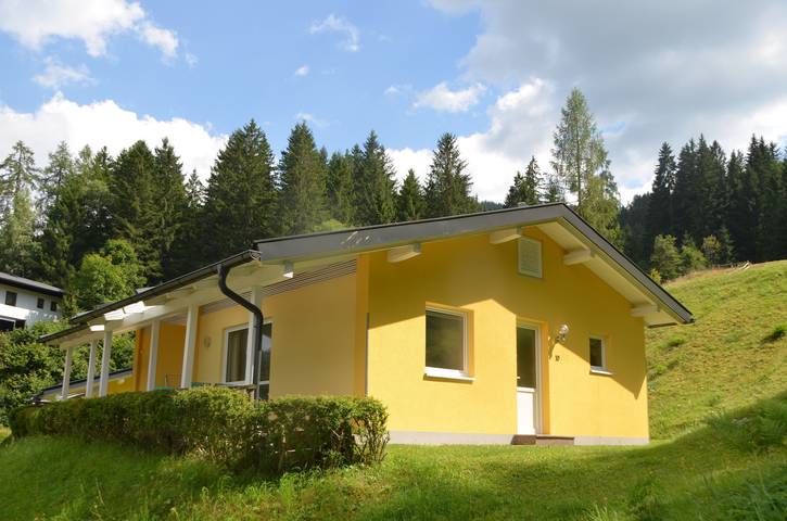 Ferienwohnung für 4 Personen, mit Terrasse und Garten sowie Ausblick