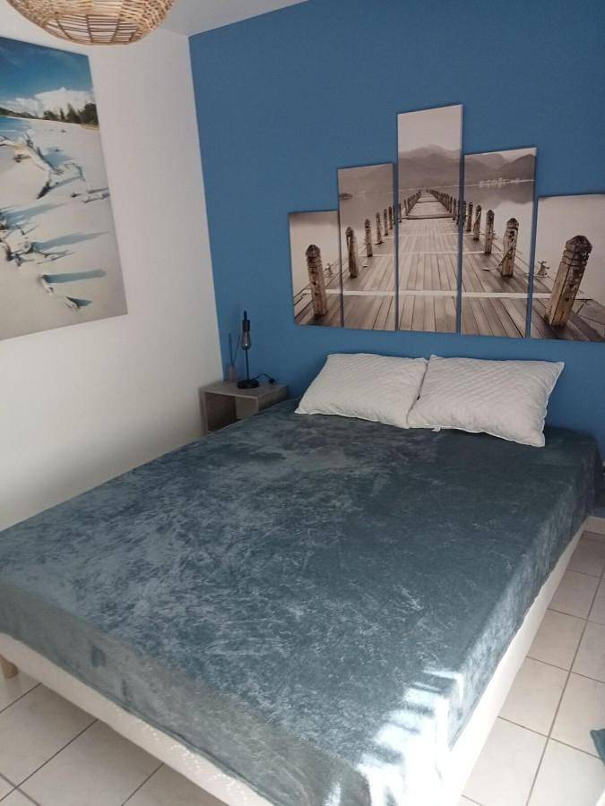 Location de vacances pour 15 personnes, avec Terrasse et Jardin ainsi que Piscine et Vue à Calviac-en-Périgord - 4