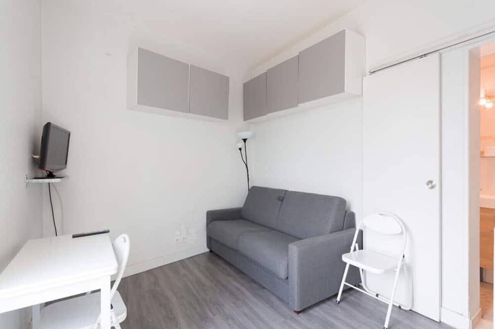Entire apartment, Studio Avec vue sur le Jardin à 5 min Maison des Examens in Gentilly, Val-de-Marne