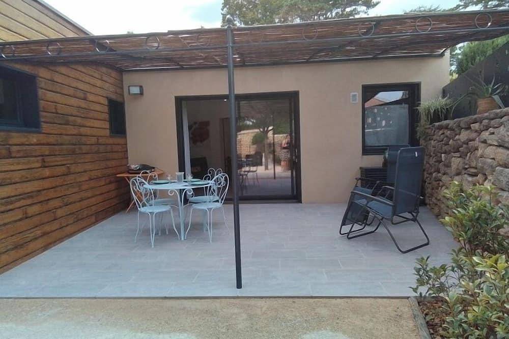 Apartamento entero, Gite D'Emma En Provence 2 People And 1 Child in Camaret-sur-Aigues, Vaucluse