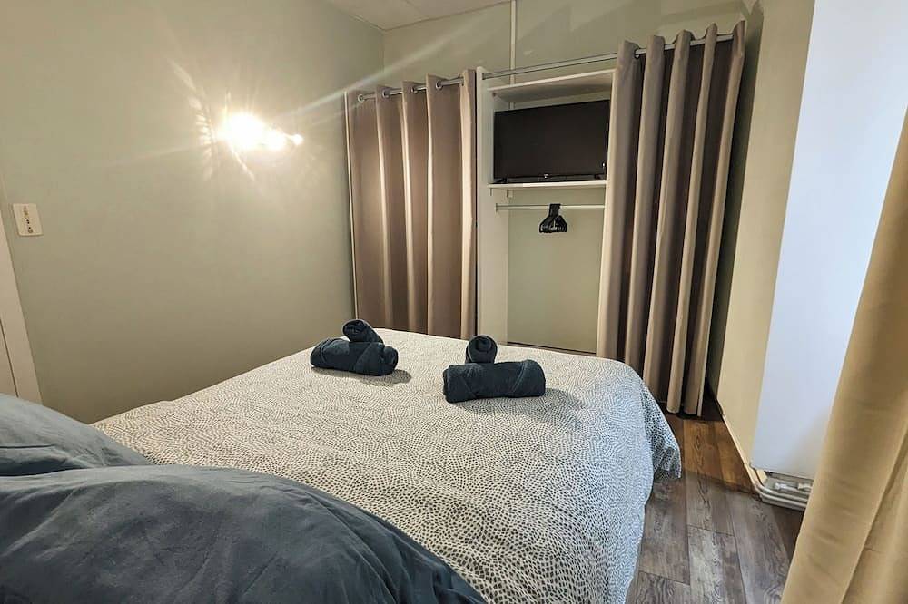 Entire apartment, 2 Bedroom Apartment in Blaye in Blaye, Blaye region