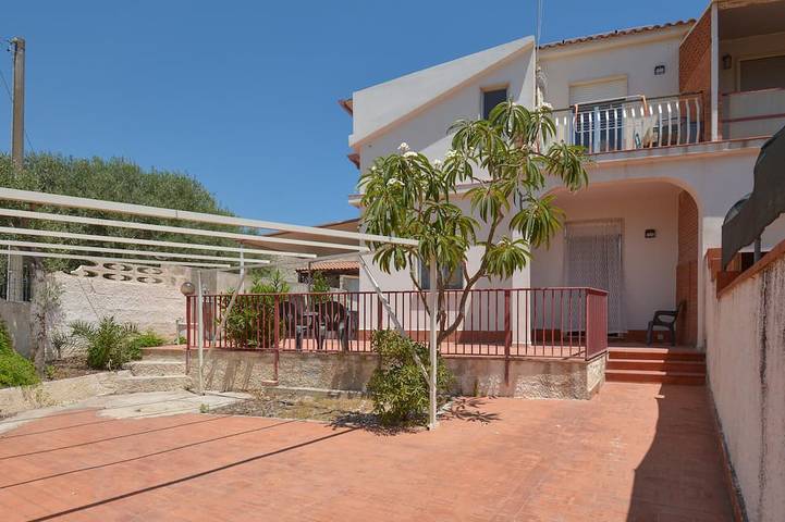Ferienhaus für 8 Personen, mit Garten in San Lorenzo