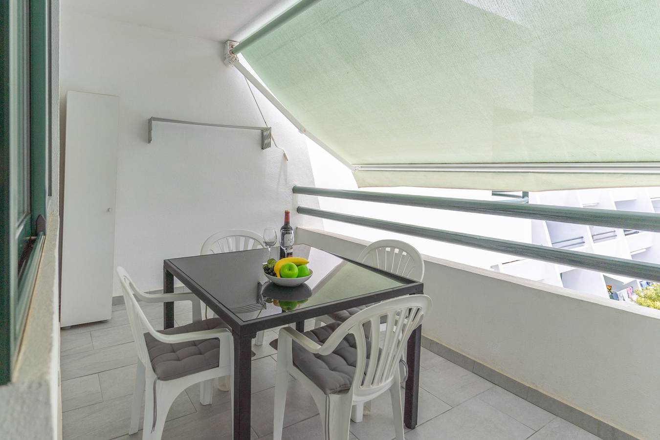 Appartamento intero, Appartamento vacanze per 3 persone con terrazza in Playa de las Americas, Arona