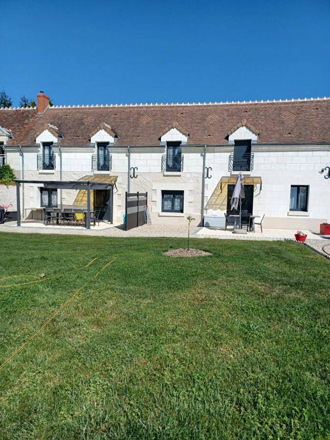 Maison de vacances pour 6 personnes, avec terrasse et vue à Châteauvieux